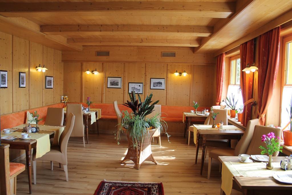 Seepension Neubacher Kg Nussdorf am Attersee Exterior foto